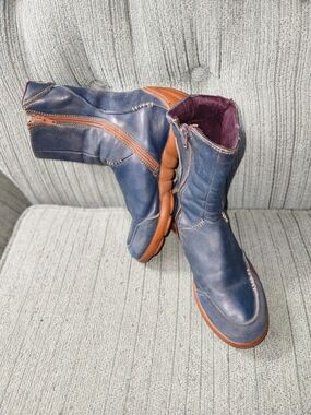 🍉John Fluevog Urban Angel Couriers Boots